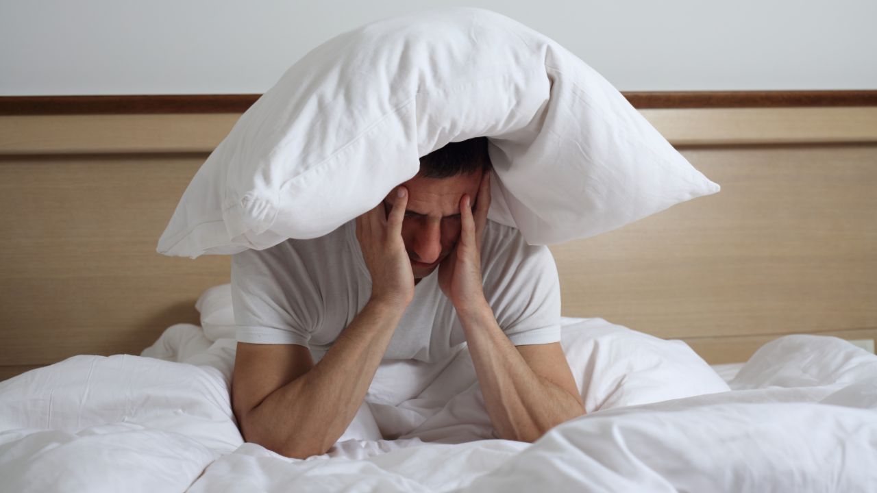 Understanding Sleep Disorders: Symptoms & Solutions - Mattress & Pillow Science