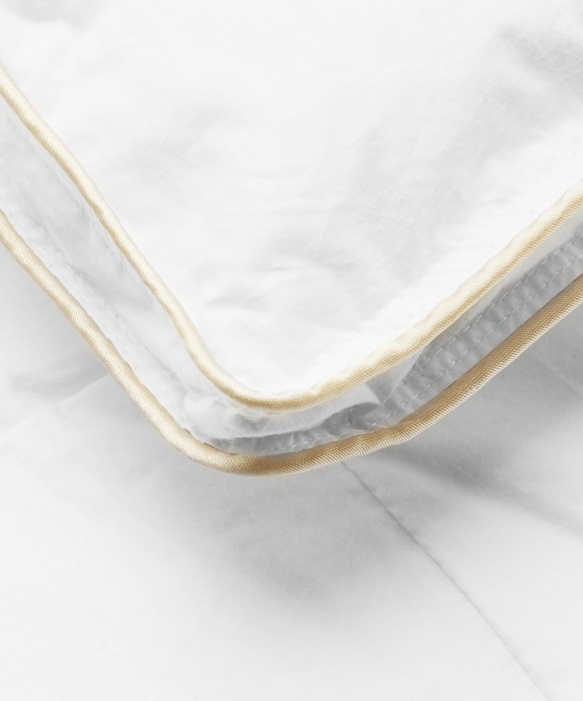 Downia Gold Collection Quilt - Mattress & Pillow ScienceQuilts & Doonas