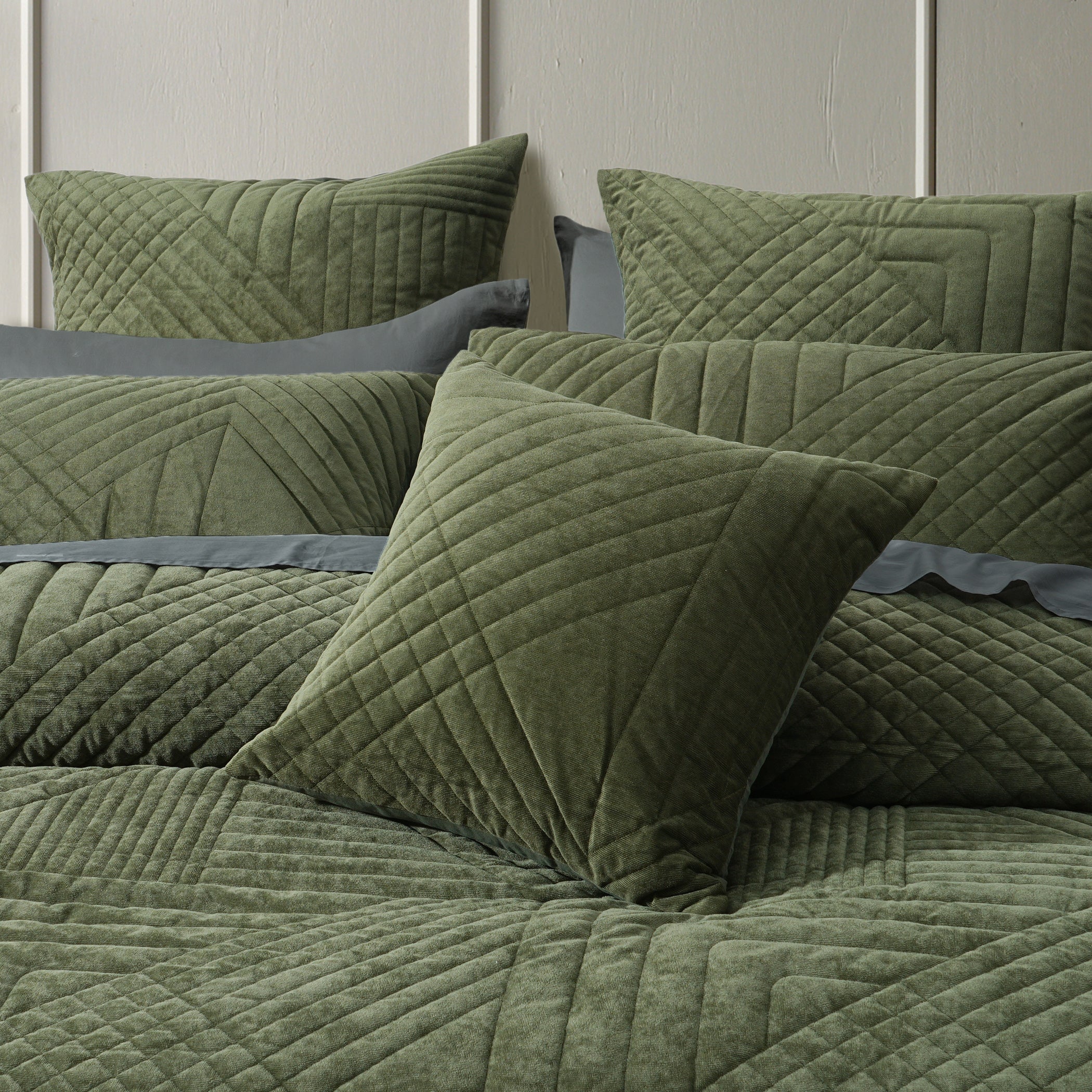 Navarro Quilt Cover Set - Mattress & Pillow ScienceQuilt Cover Set