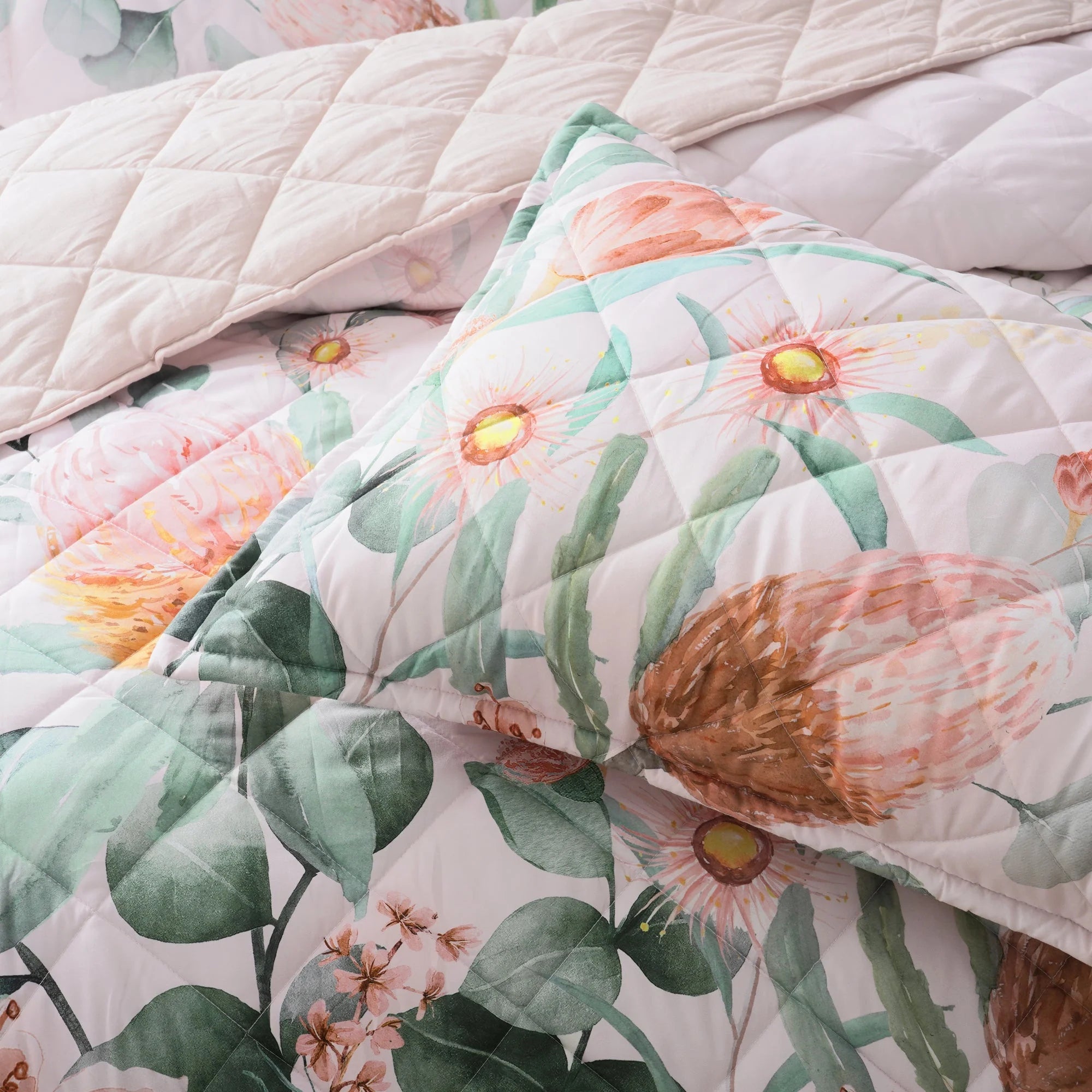 Sidney Printed And Quilted Bedspread Set - Mattress & Pillow ScienceQuilt Cover Set