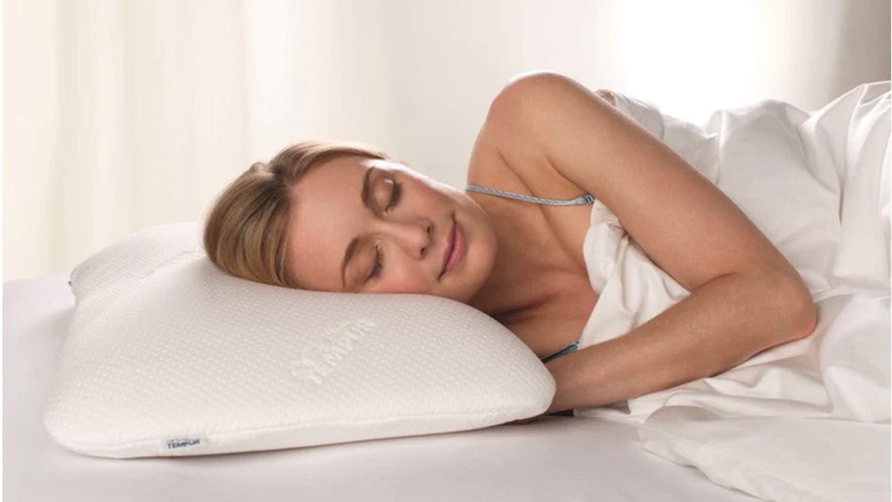 The Benefits Of Orthopedic Pillows - Mattress & Pillow Science