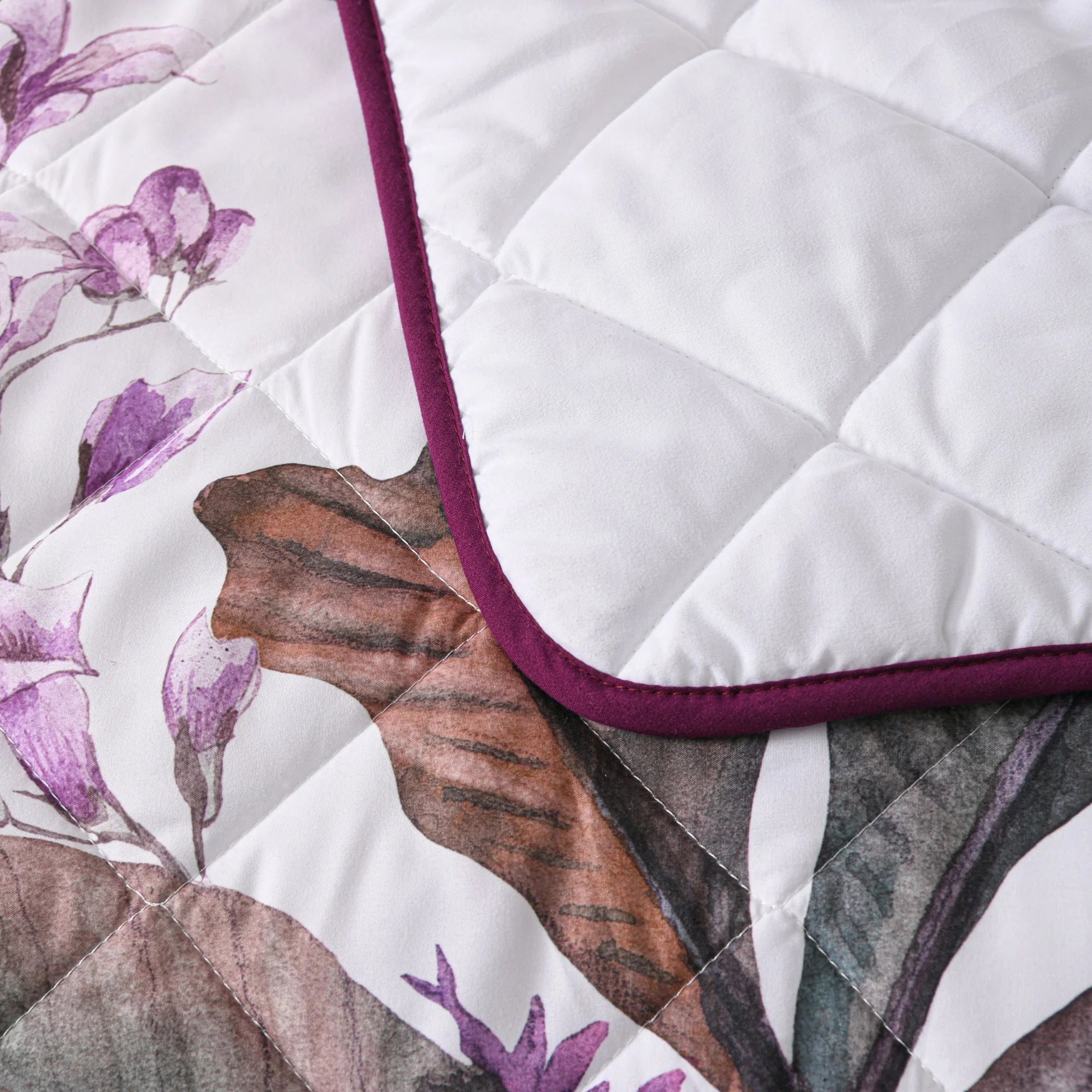Abigail Printed And Quilted Bedspread Set - Mattress & Pillow ScienceQuilt Cover Set