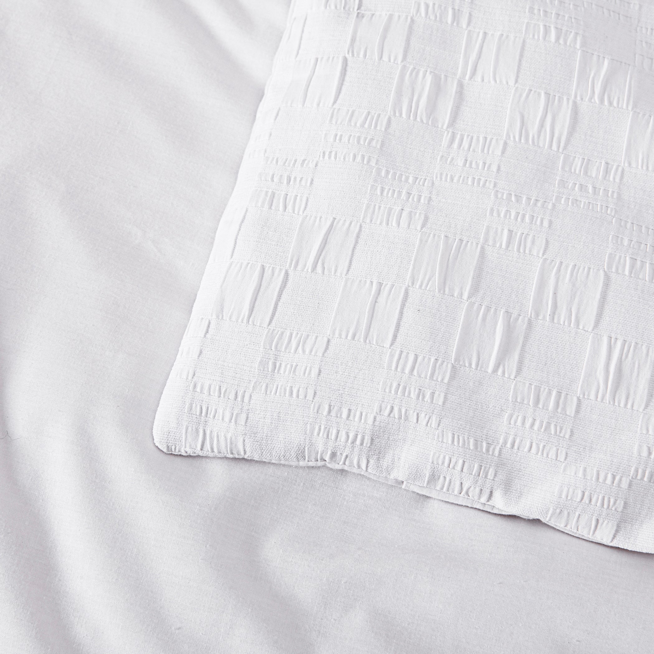 Cosmo Quilt Cover Set - Mattress & Pillow ScienceQuilt Cover Set