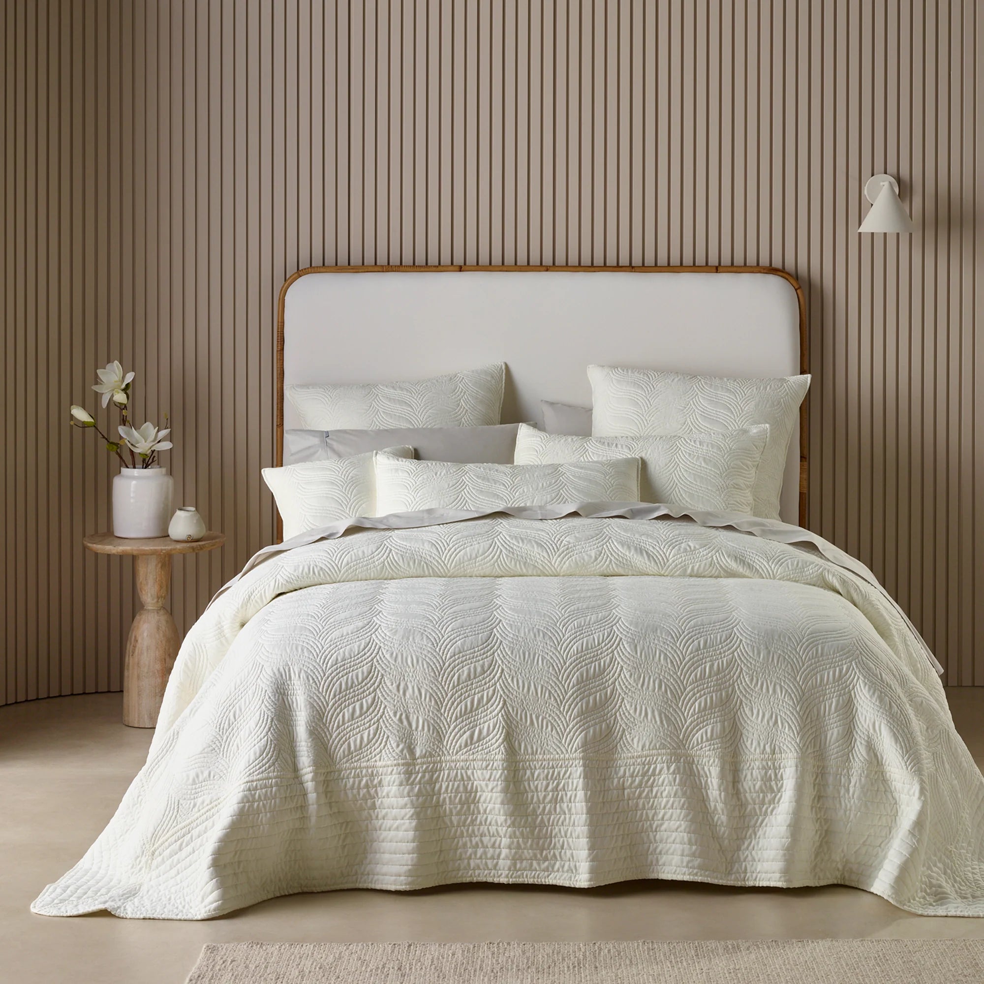 Kamala Quilted Bedspread Set - Mattress & Pillow ScienceQuilt Cover Set