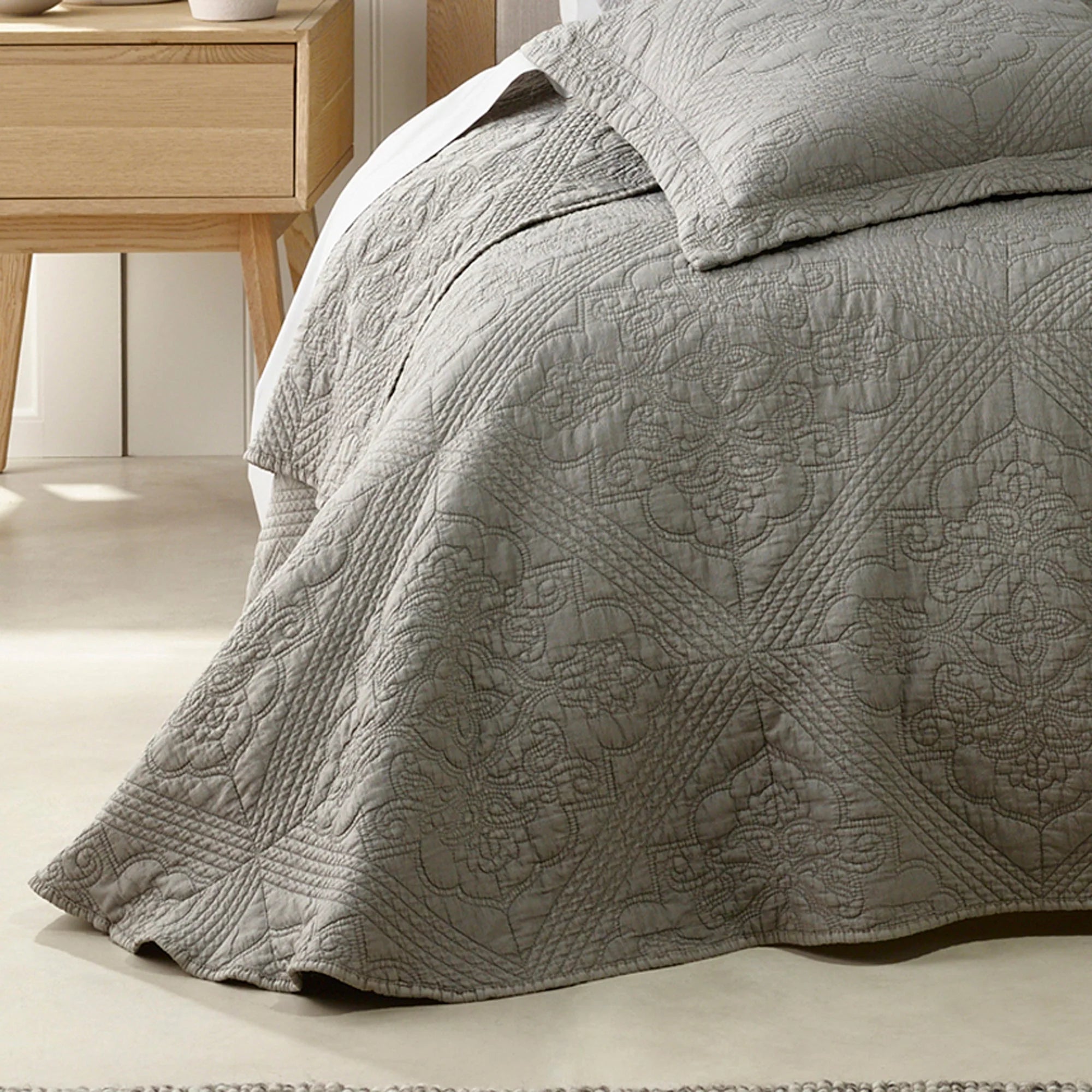 Zaria Quilted Bedspread Set - Mattress & Pillow ScienceQuilt Cover Set